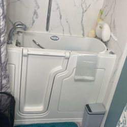 Walk In Tub 