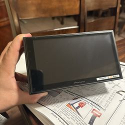 Pioneer DMH-W4660NEX