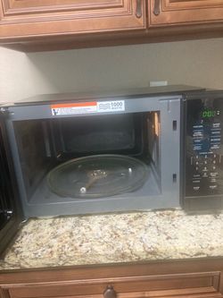 Microwave oven