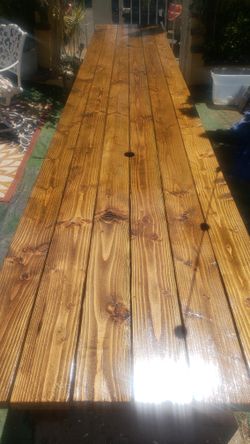 Classic Style Picnic Tables