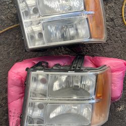 headlights for 2011 to 2014  Gmc o chevy truck 