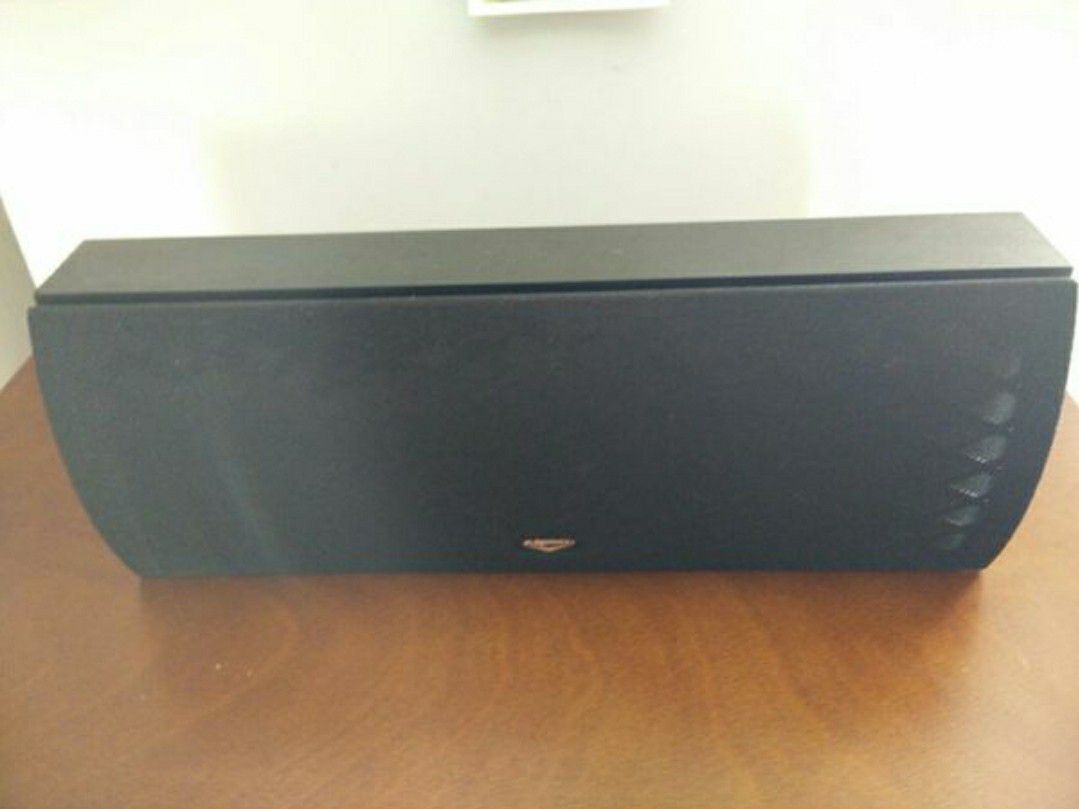 Klipsch center channel speaker. Excellent condition. Sounds awesome!!!
