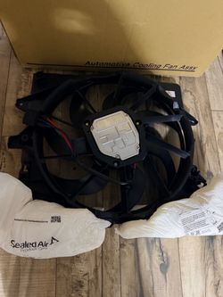 2016-2020 3.6L Camaro radiator cooling fan
