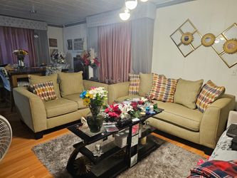 Sofa loveseat