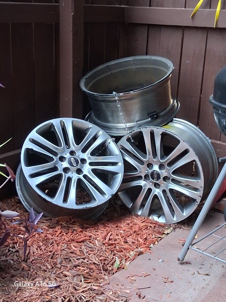 4 Rims From 2014 Lincoln MKZ