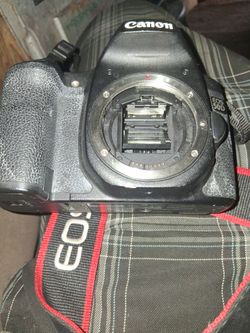 Canon eos 50d camera
