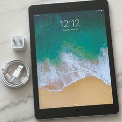 Air 1 iPad  , iCloud Unlocked,   Wi-Fi  Internet Access  , Excellent Condition Like New 
