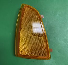 95-97 Chevy S10, Blazer New Left Driver side Marker Light