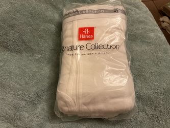 Hanes Signature Collection Men's Briefs Size 42/6pair.