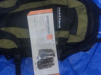 Sportsman camelback backpack