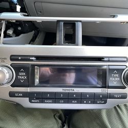 *** FACTORY TOYOTA 4RUNNER RADIO XM SIRIUS SUBSCRIPTION INCLUDED