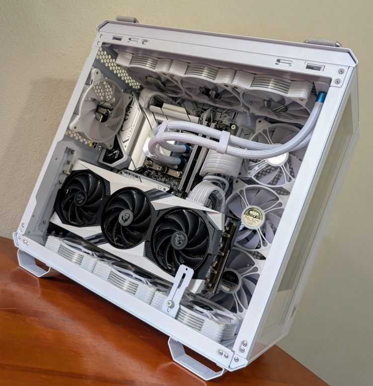 i9 14900K/RTX 4090/32GB 7200MHZ/2TB Gen5 NVME/RM1000X Gaming Computer Desktop PC