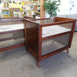 2-in-1 BreathableBaby Mini Mesh Baby Crib with Mattress in Walnut