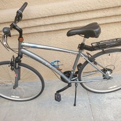 Shwinn  700c  Hightbreed 