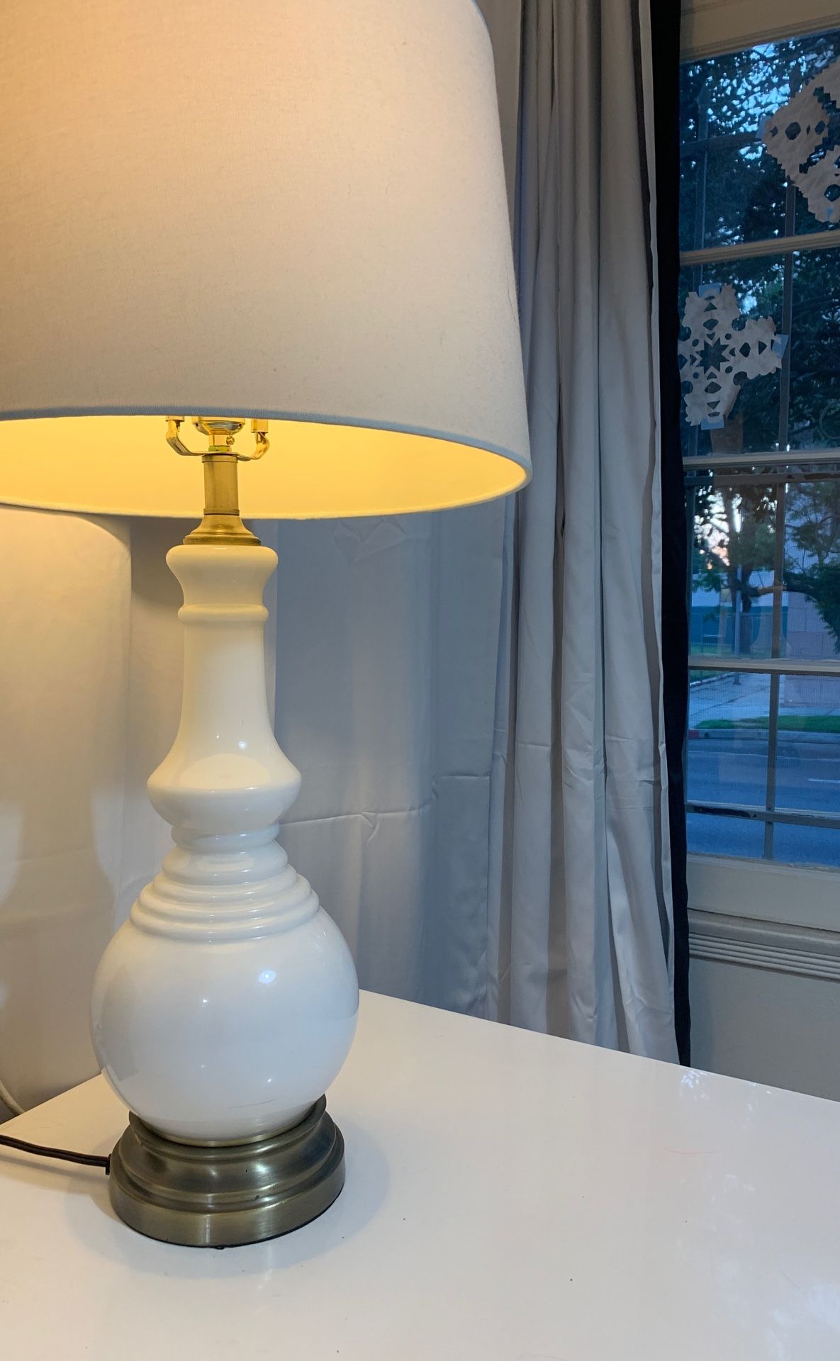 White and gold lamp light bulb included works perfect . 29.5 inch in height
