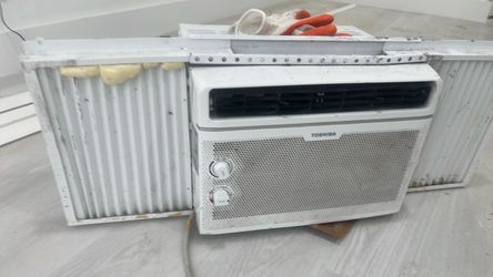 Wall ac