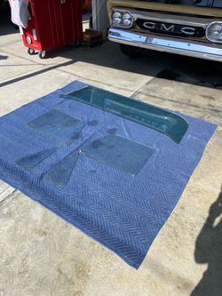 64-66 C10 / GMC  ORIGINAL GLASS
