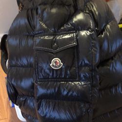 Moncler Short Down Jacket 