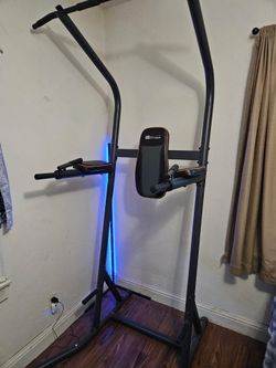 Elite fitness power tower - work out station