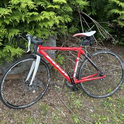 Fuji Roubaix Carbon FC-770 bike
