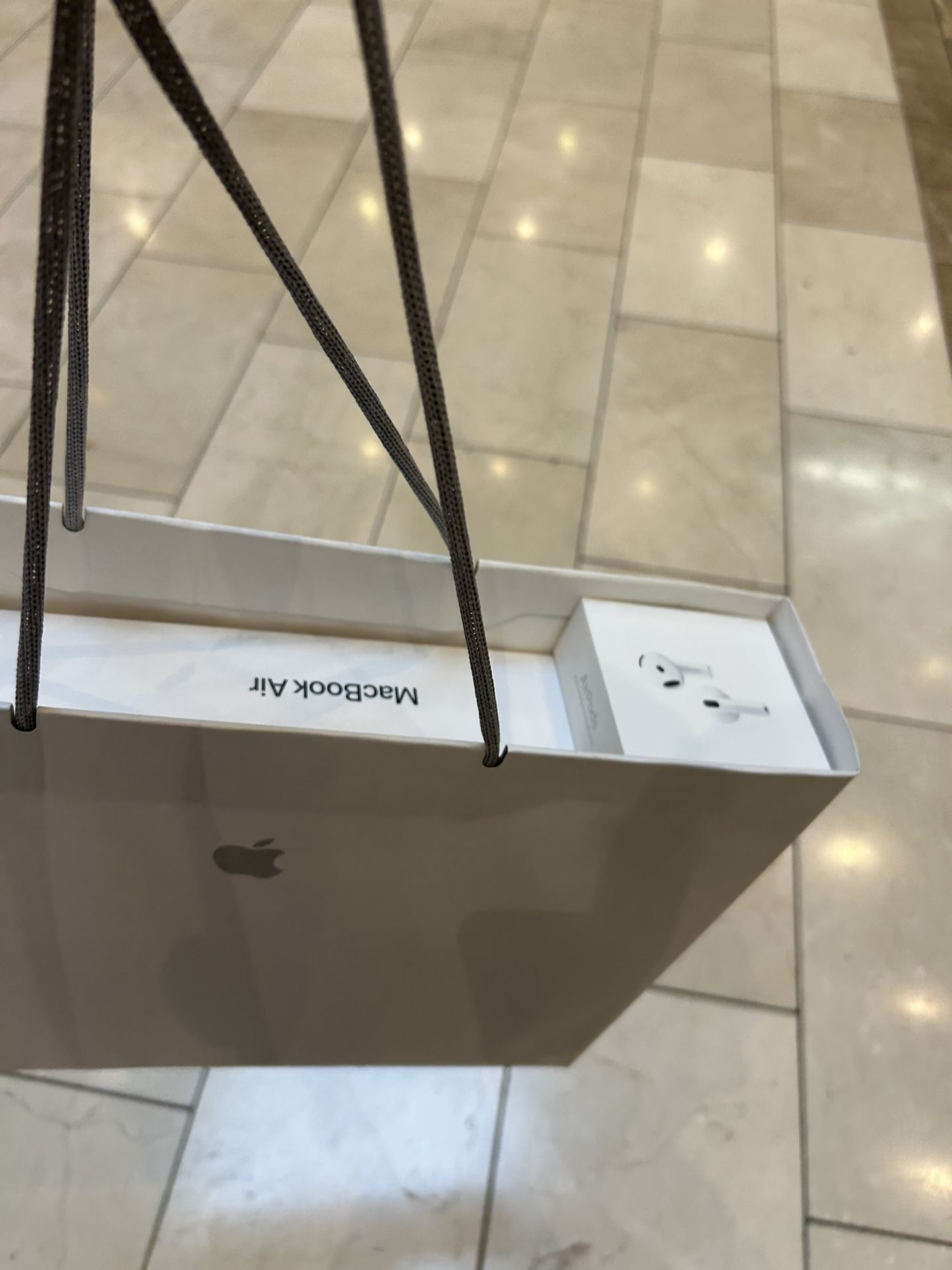 Apple AirPods