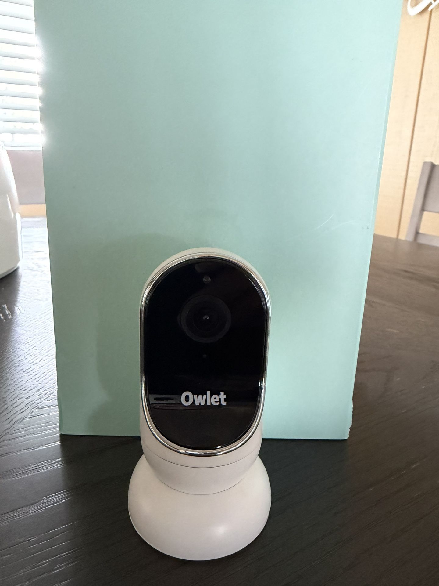 Owlet Can Gen 2 Smart Baby Monitor 