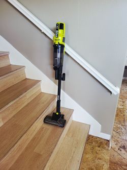 Ryobi ONE+ HP 18V Cordless Pet Stick Vacuum Cleaner (Tool Only-(used)usada