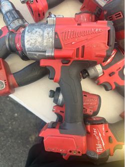 Milwaukee M18 FUEL ONE-KEY 18V Lithium-Ion Brushless Cordless 7/16 in. High Torque Impact Wrench (Tool-Only