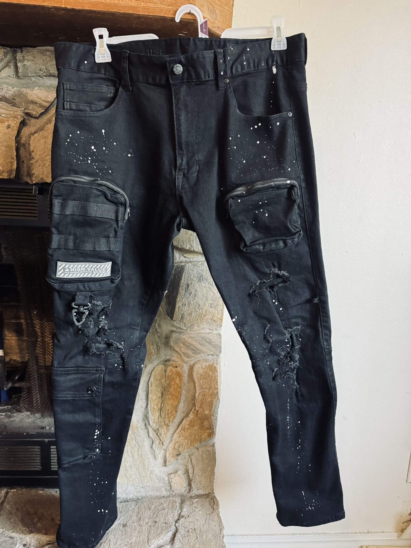 Smoke Rise Slim Fit Cargo Jeans Black Sz. 36/32
