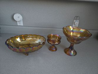 Three pieces of Vintage Carnival Glass