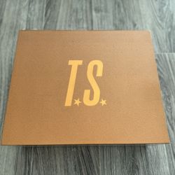 Taylor Swift: the Life of a Showgirl XS/S Cardigan Box Set