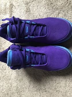 Nike Zoom Lebron’s 9.5 Size
