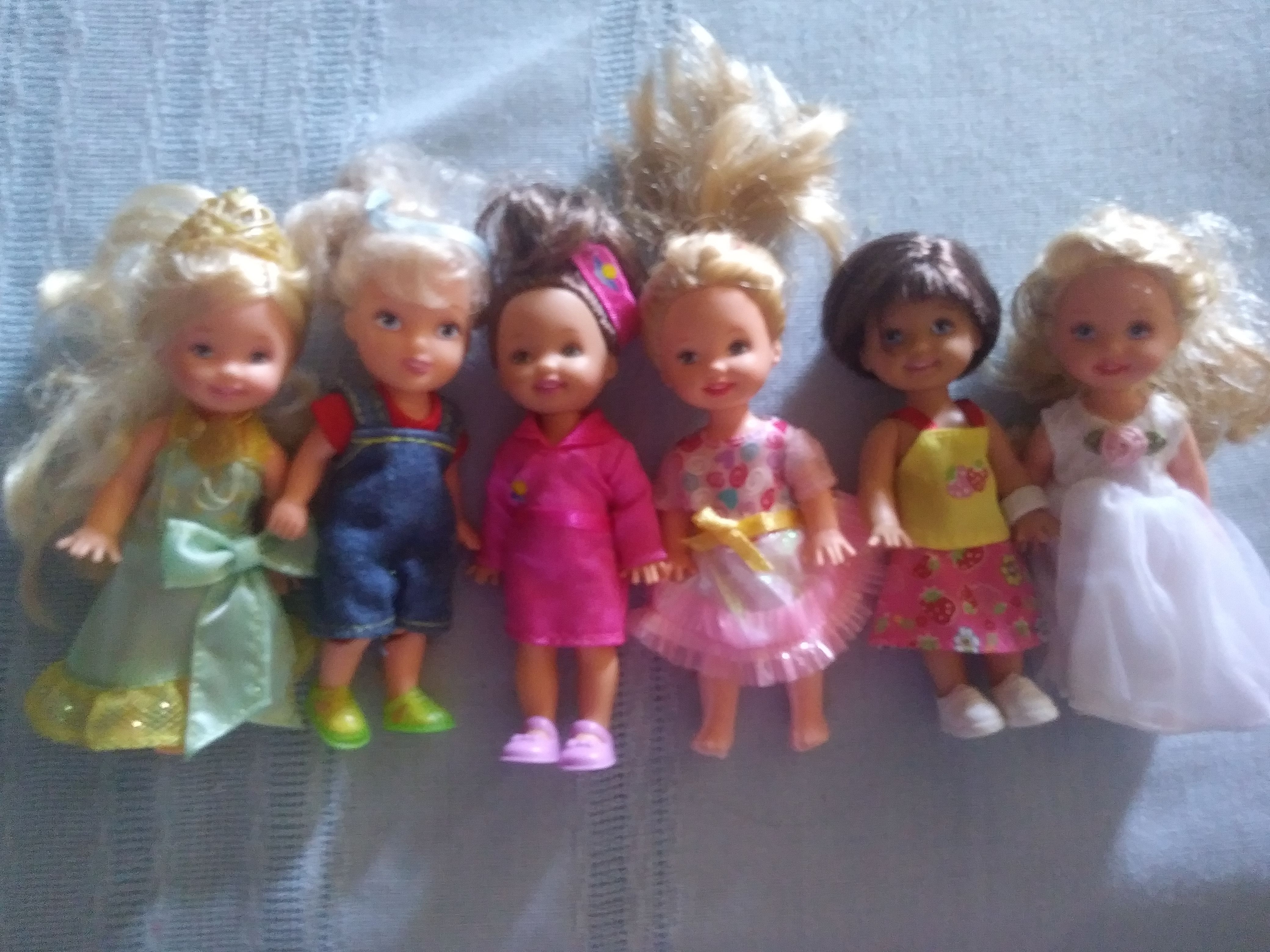Disney bany dolls