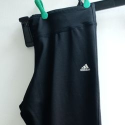 Adidas Capri Leggings Women's Size Medium $10
