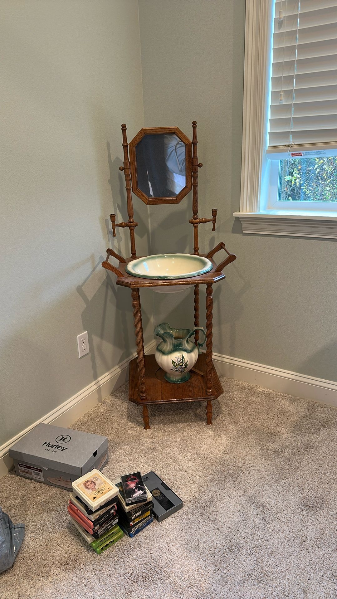 Old Fashioned Wash Basin