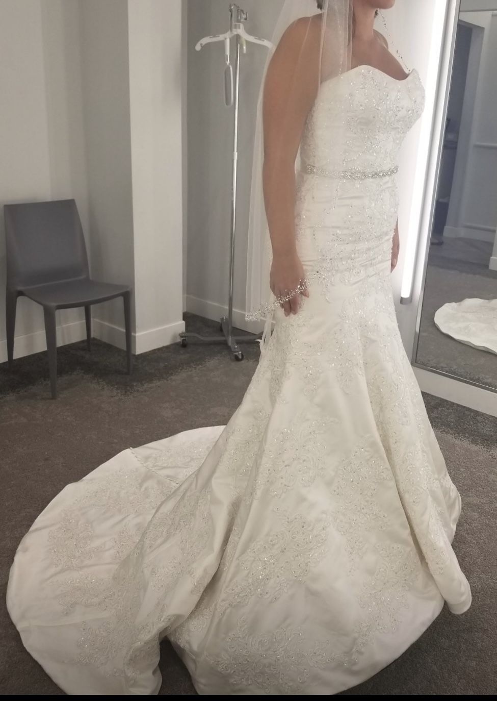 Wedding Gown size 8 NWT Name Brand