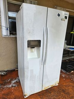 Free, Used fridge samsung