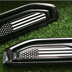 Pair Custom USA Flag Driver Side Vent Right Left 3D Badge Emblems Replacement for 19-24 GMC Sierra 3.0 Duramax 5.3L 6.2L V8 1500 GM (Black White)