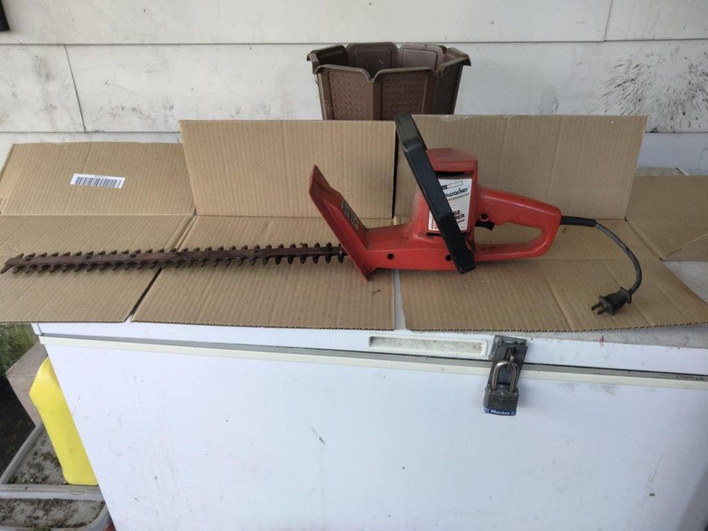 Sears Craftsman Bushwacker Hedge Trimmer
