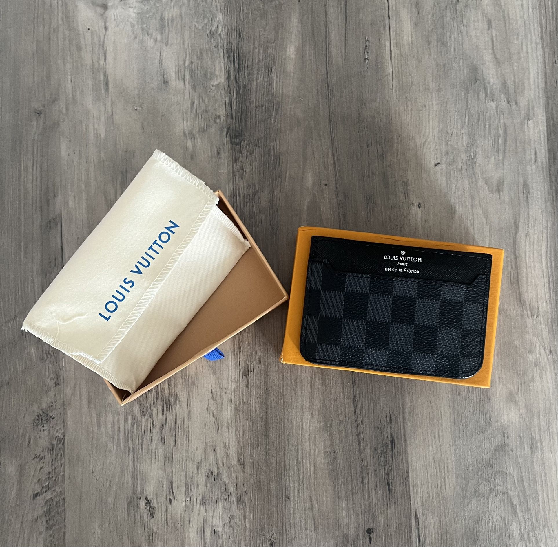 Louis Vuitton Wallet New