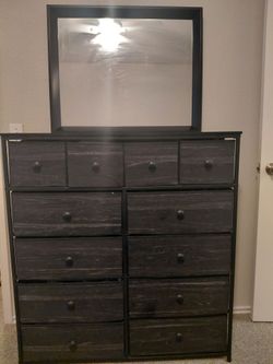 Black bedroom Dresser and Mirror