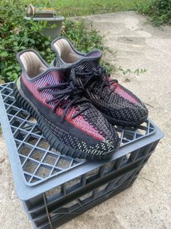 Yeezy Boost 350  V2 Yecheil (Reflective)