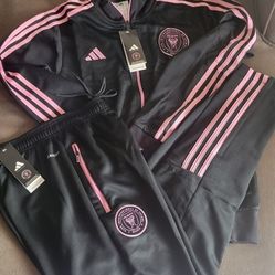 AdidaS Mens Puma Mens Nike Mens Tracksuits fútbol Diferentes Clubs Size Large No Trade 