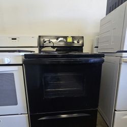 Fast Deli very! Whirl pool Elec tric Sto ve Standard Size