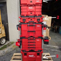 Like New Milwaukee Packout 3pcs, NOT 6pcs