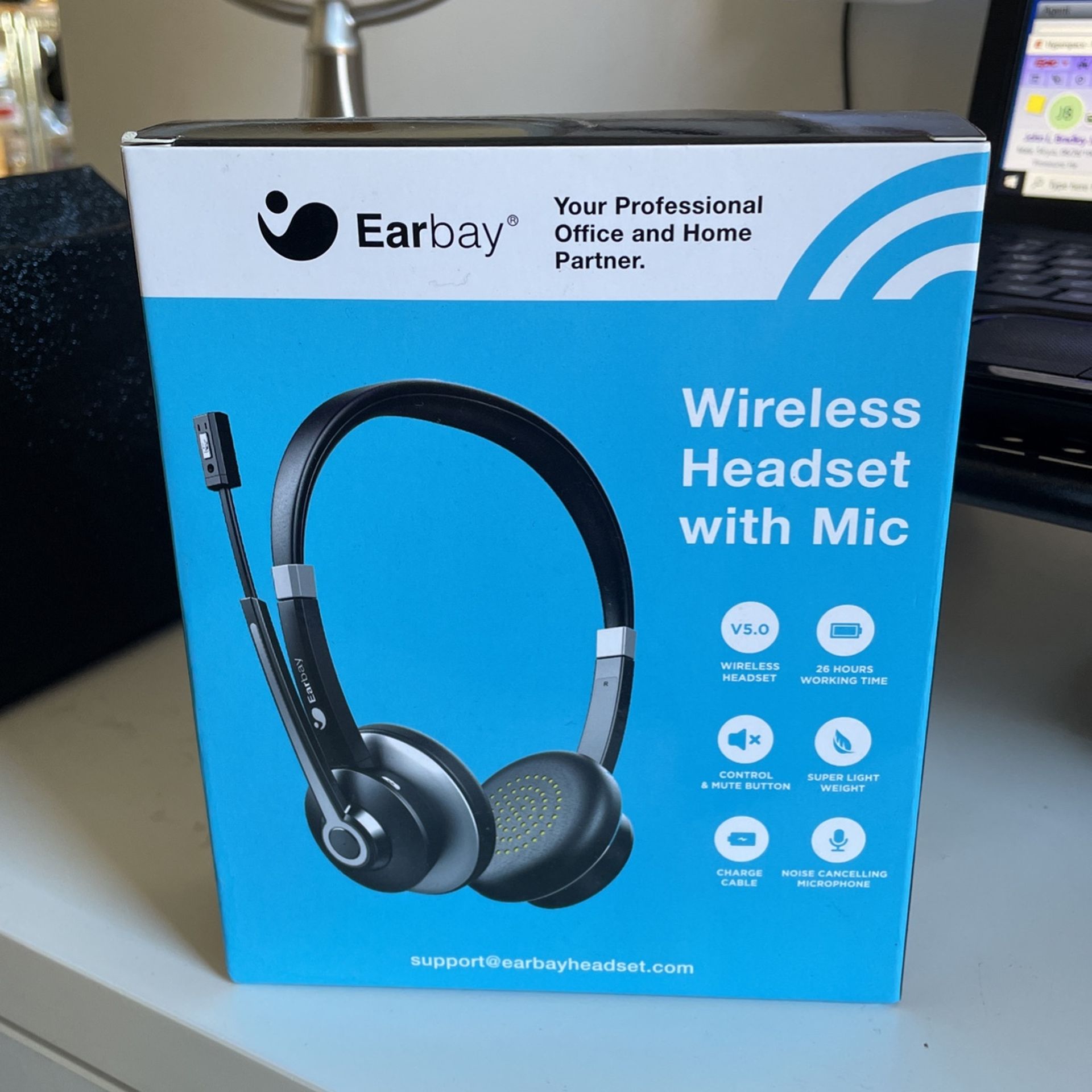 Wireless Headset With Mic 