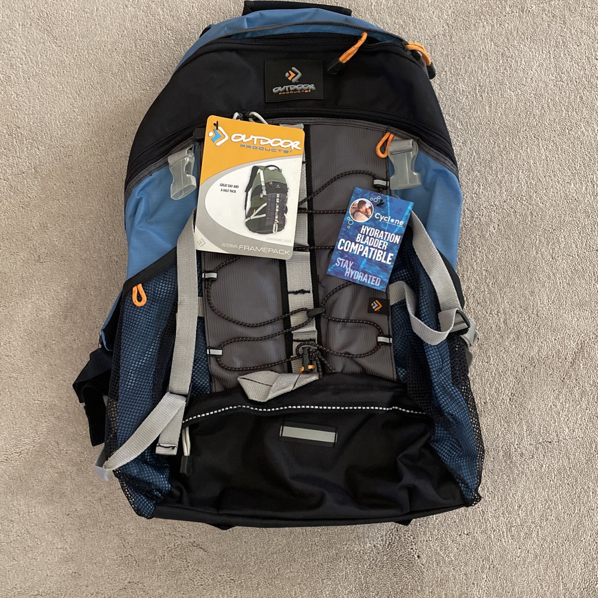 New! Outdoor Products Backpack W/Hydration Bladder