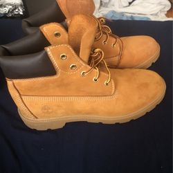 Timbs  Size 7