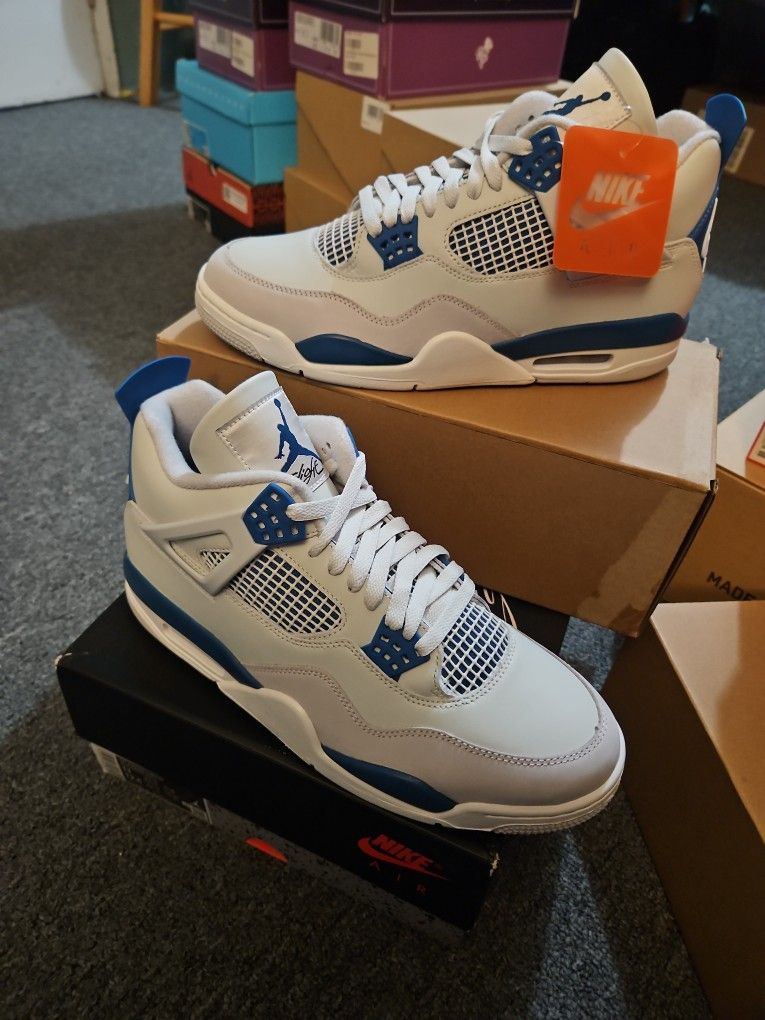 Jordan 4 Retro Military Blue (2024) Size 11 FV5029-141
