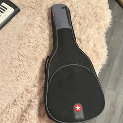 Guitar six string rouge